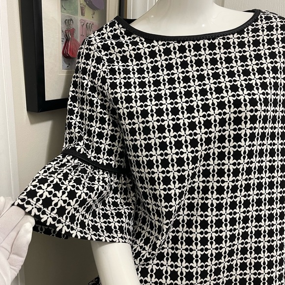 Max studio beautiful top wrinkle free fabric starchy with gorgeous design - Picture 5 of 15